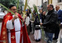 ISRAELI POLICE BAR JERUSALEM PATRIARCH FROM HOLY SEPULCHRE ON PALM SUNDAY