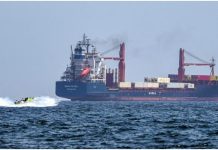 Iran Closes Strait of Hormuz Again Over U.S. Blockade