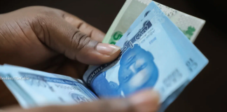 Naira Gains Ground in Parallel Market, Trades at N1,382 to Dollar